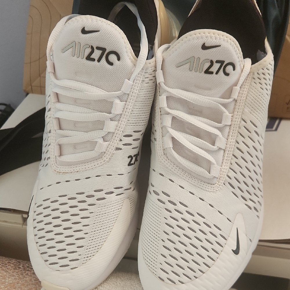 Nike Air 270 Men's Cream Athletic Shoes